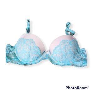 32A victoria’s Secret lace bra